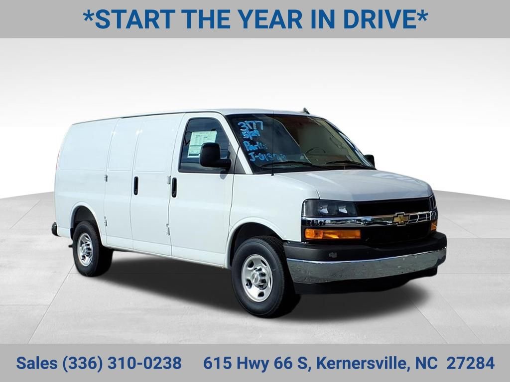 2025 Chevrolet Express Cargo Work Van's photo