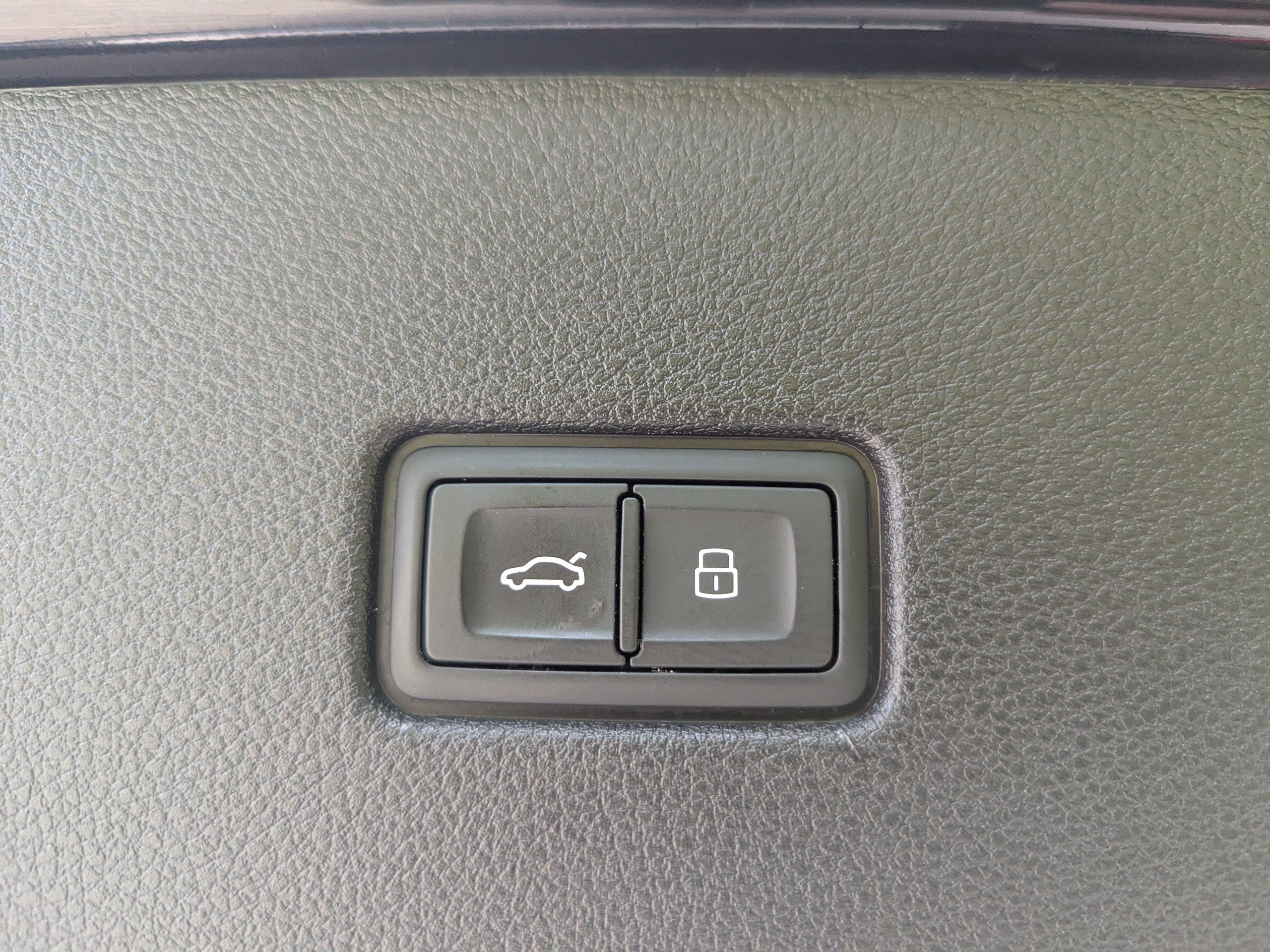 2022 Audi SQ8 Prestige photo 13
