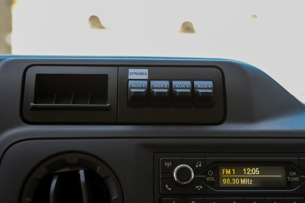 2026 Ford E-350 Base photo 37