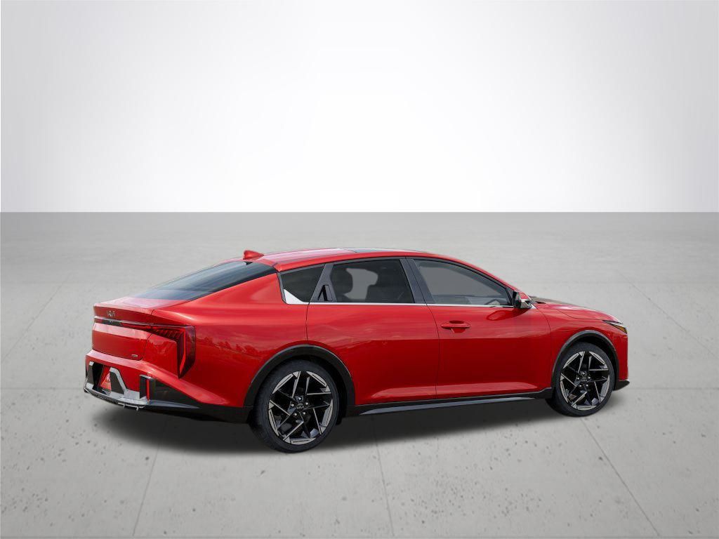 2025 Kia K4 GT-Line photo 5