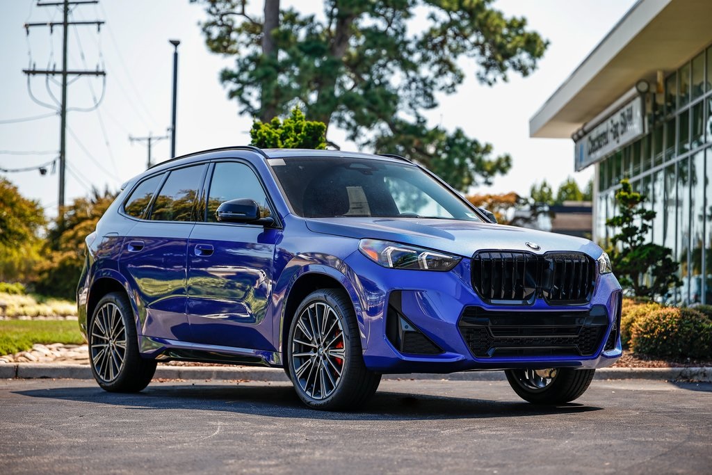 2026 BMW X1 28i's photo