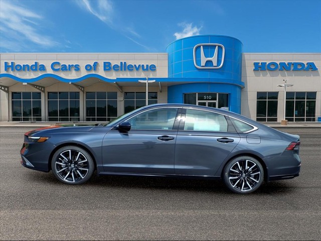 2025 Honda Accord Hybrid Touring photo 2