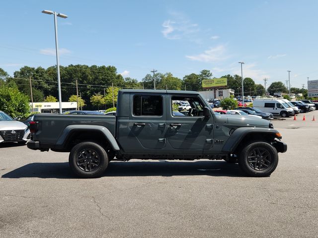 2025 Jeep Gladiator Sport S photo 15