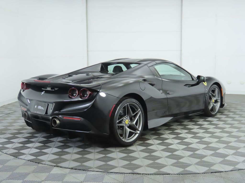 2021 Ferrari F8 Spider Base photo 13