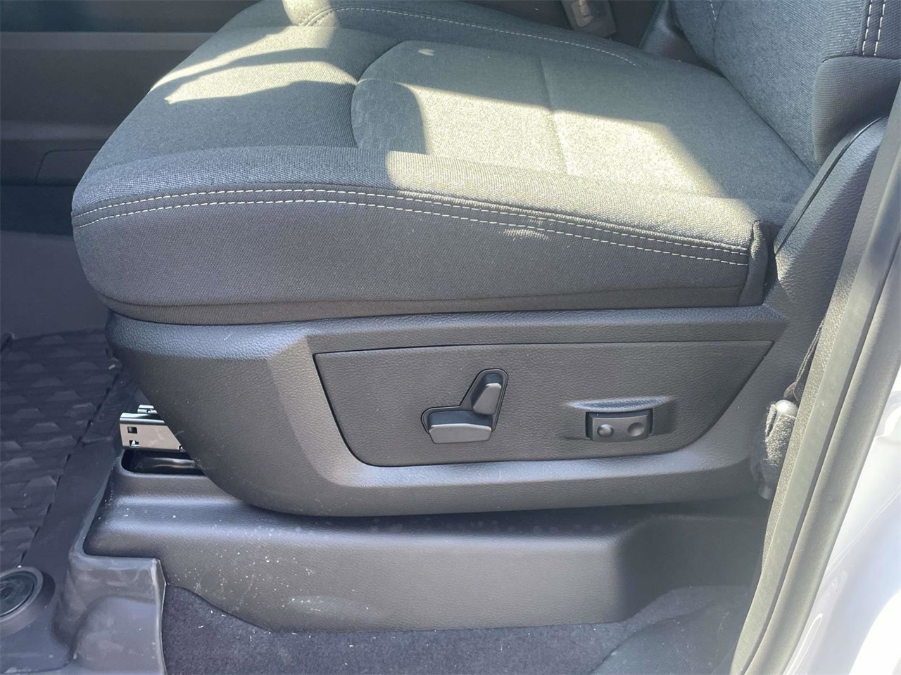 2026 Ram 2500 Big Horn photo 18