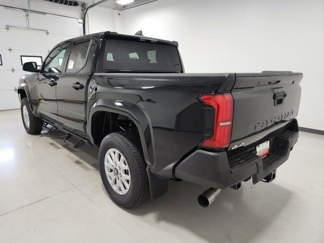2024 Toyota Tacoma SR photo 4