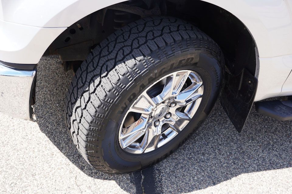 2016 Ford F-150 XLT photo 13