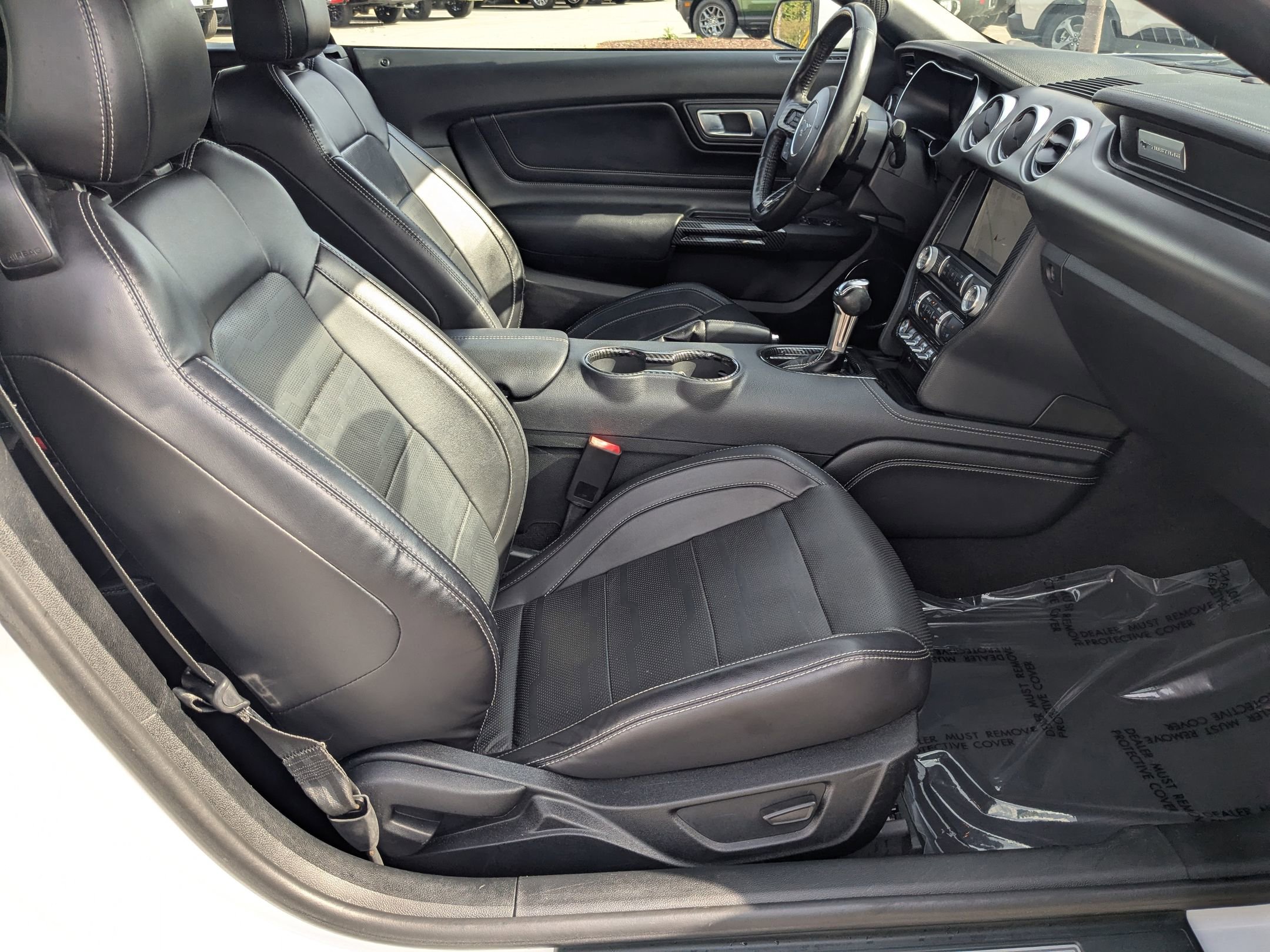 2022 Ford Mustang GT Premium photo 32