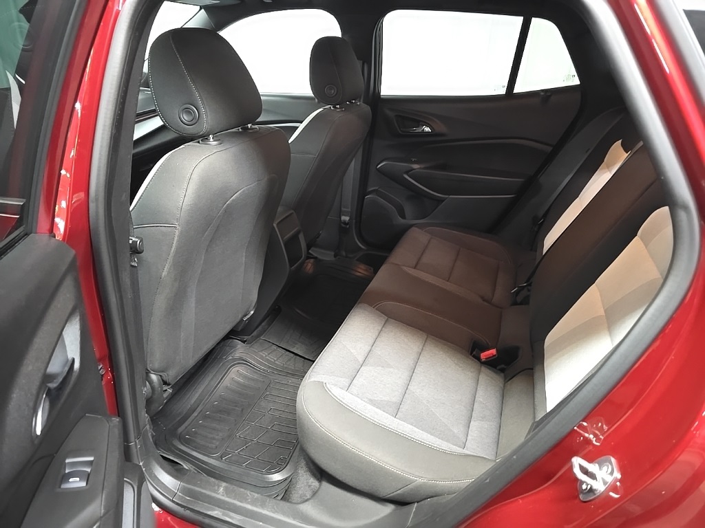 2024 Chevrolet Trax photo 30