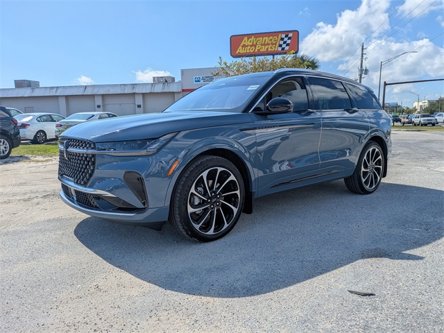 2025 Lincoln Nautilus Black Label photo 7