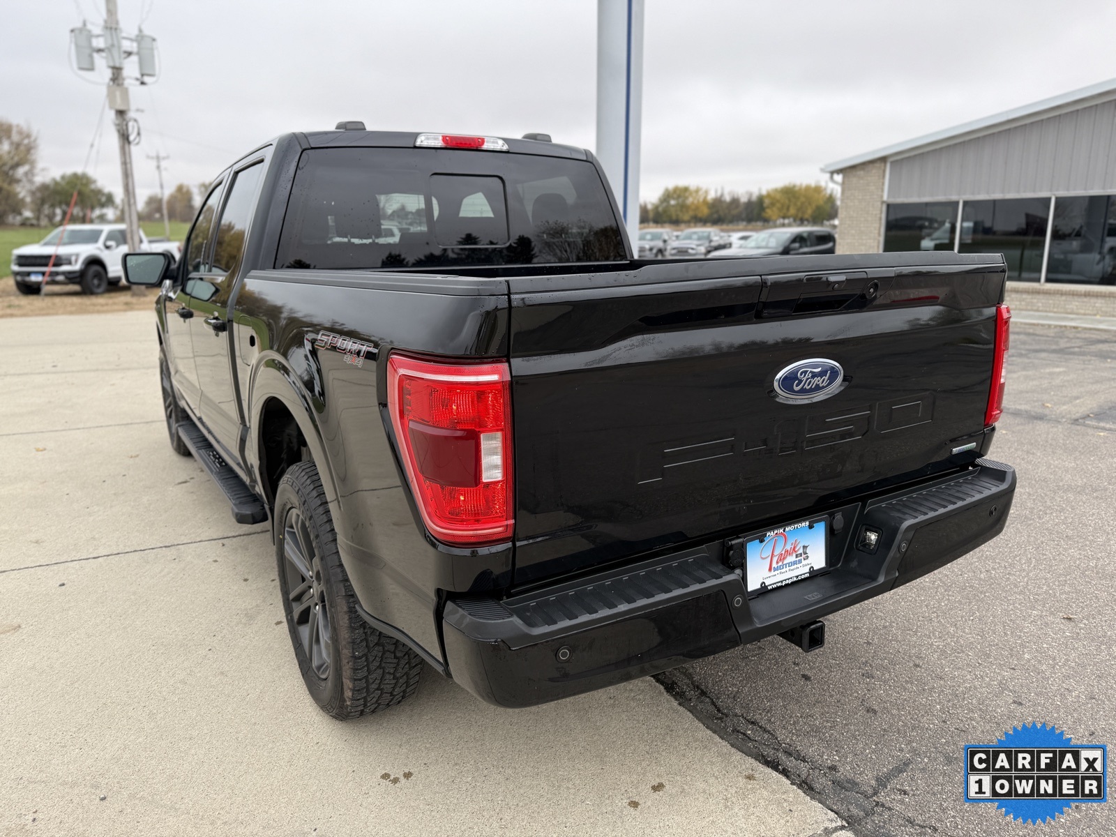 2021 Ford F-150 XLT photo 4