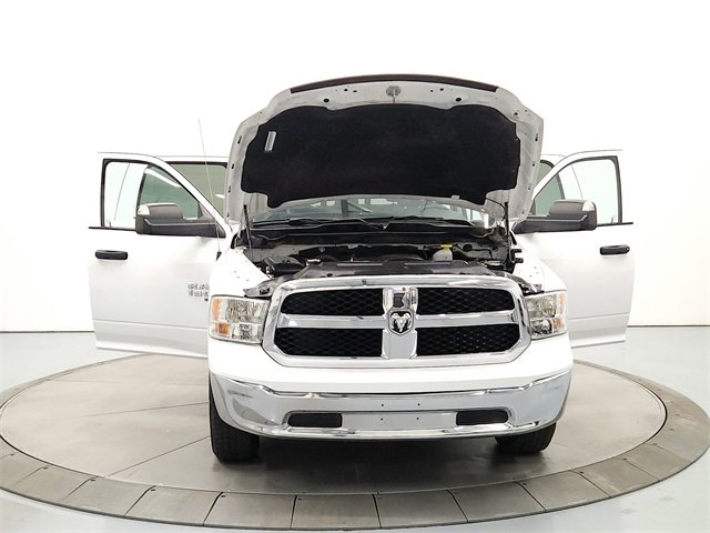 2023 Ram 1500 Classic SLT photo 9