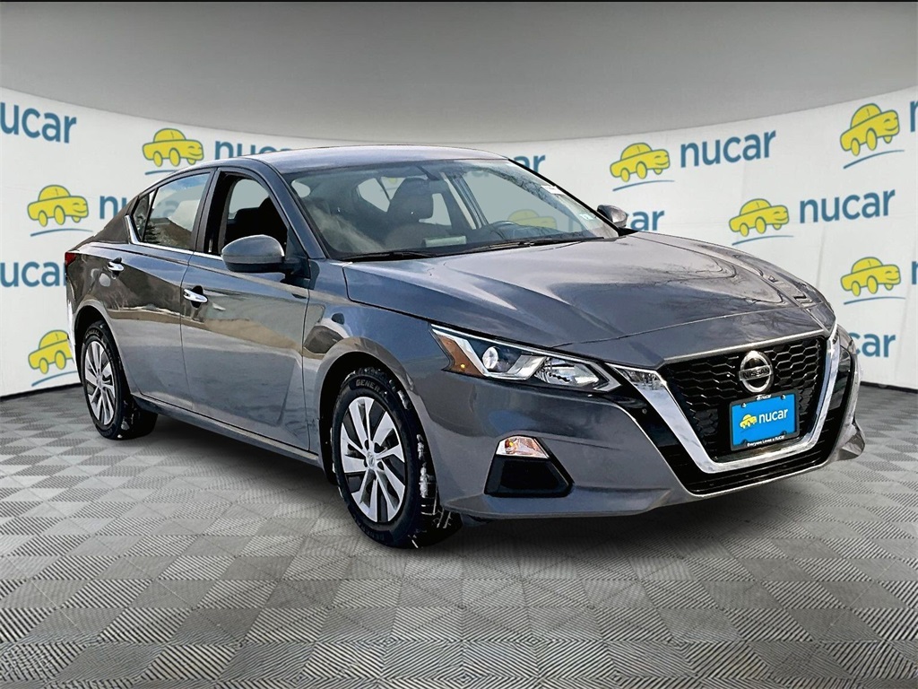 2020 Nissan Altima S's photo