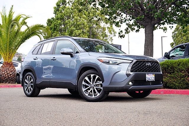 Used 2023 Gray Toyota XLE image 1