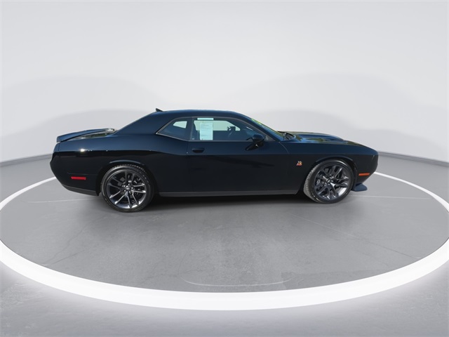 2023 Dodge Challenger R/T Scat Pack photo 9