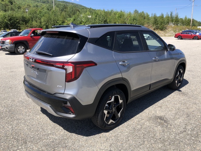 2026 Kia Seltos S photo 3