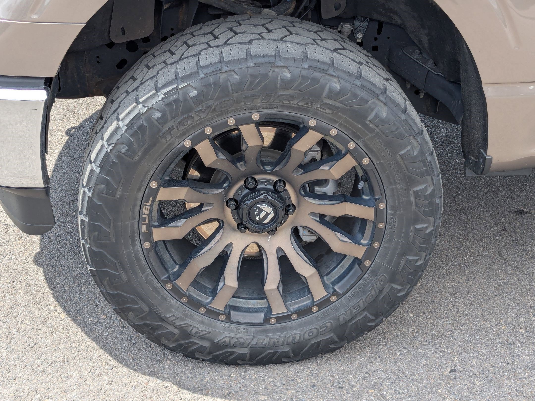 2021 Ford F-150 Lariat photo 10