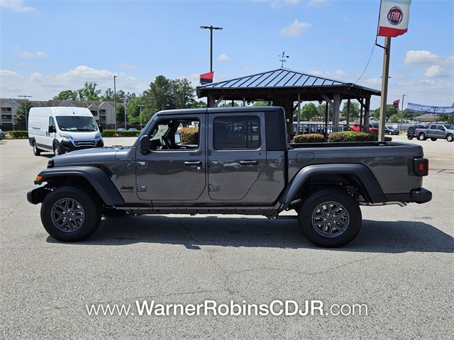 2025 Jeep Gladiator Sport S photo 4