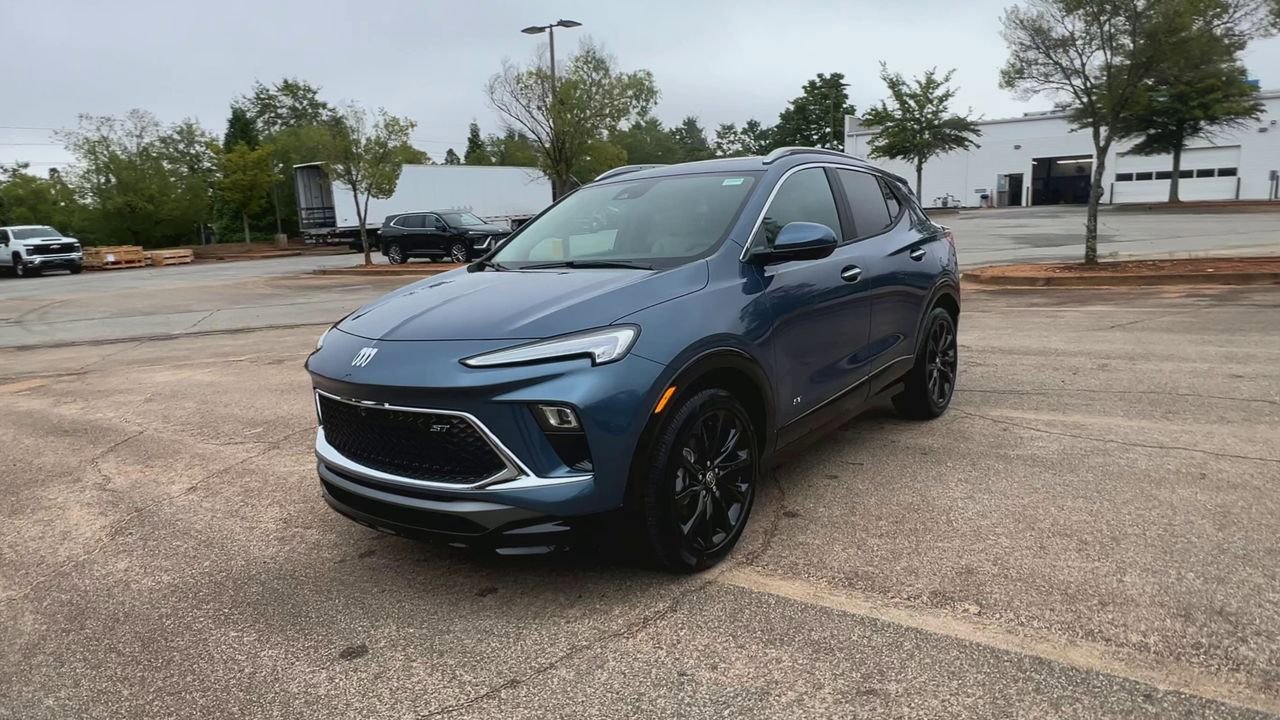 2026 Buick Encore GX Sport Touring photo 4