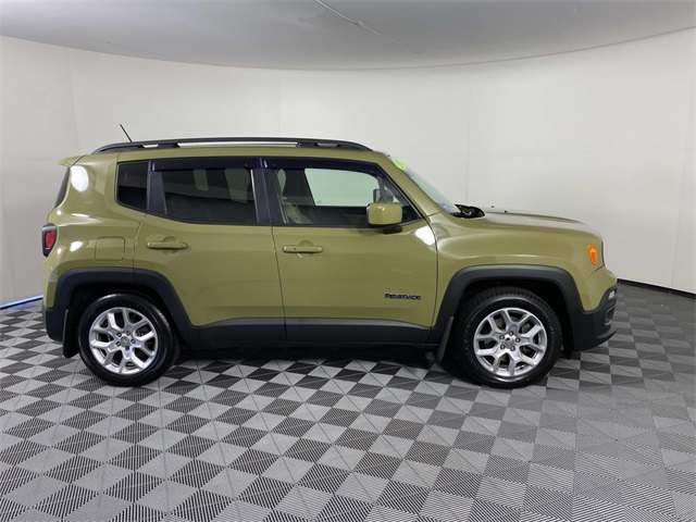 2015 Jeep Renegade Latitude photo 6