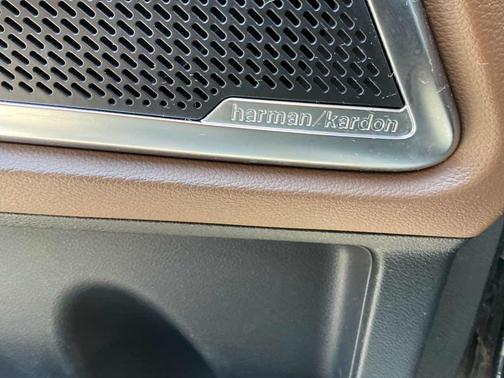 2021 Kia Telluride SX photo 23