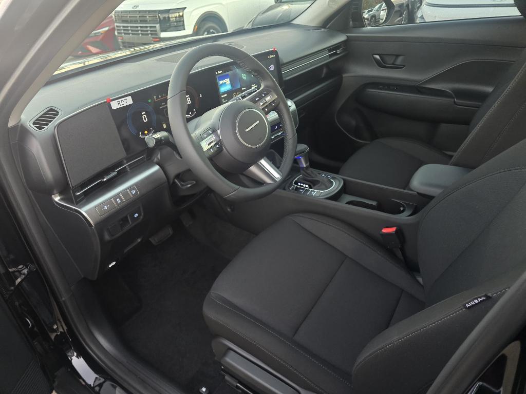 2026 Hyundai Kona SEL photo 21