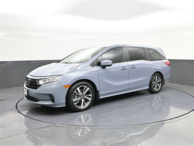 2023 Honda Odyssey Touring's photo