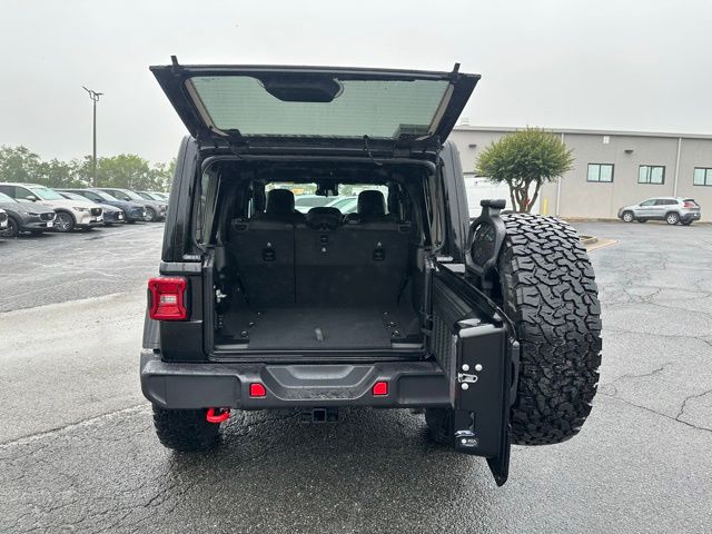 2025 Jeep Wrangler Rubicon photo 12
