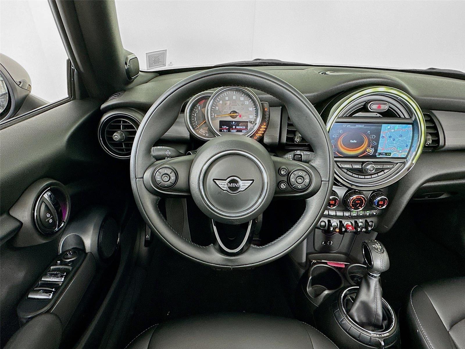 2017 Mini Cooper Convertible photo 11