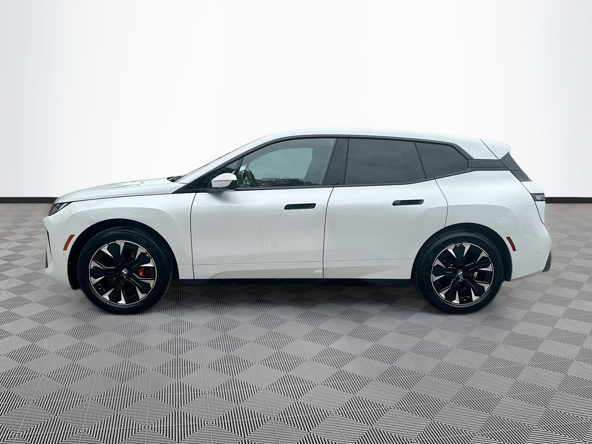 2026 Bmw iX photo 4
