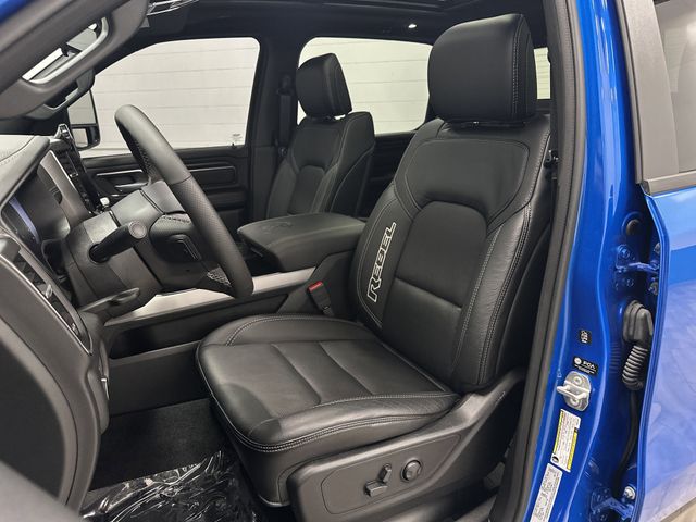 2025 Ram 1500 photo 4
