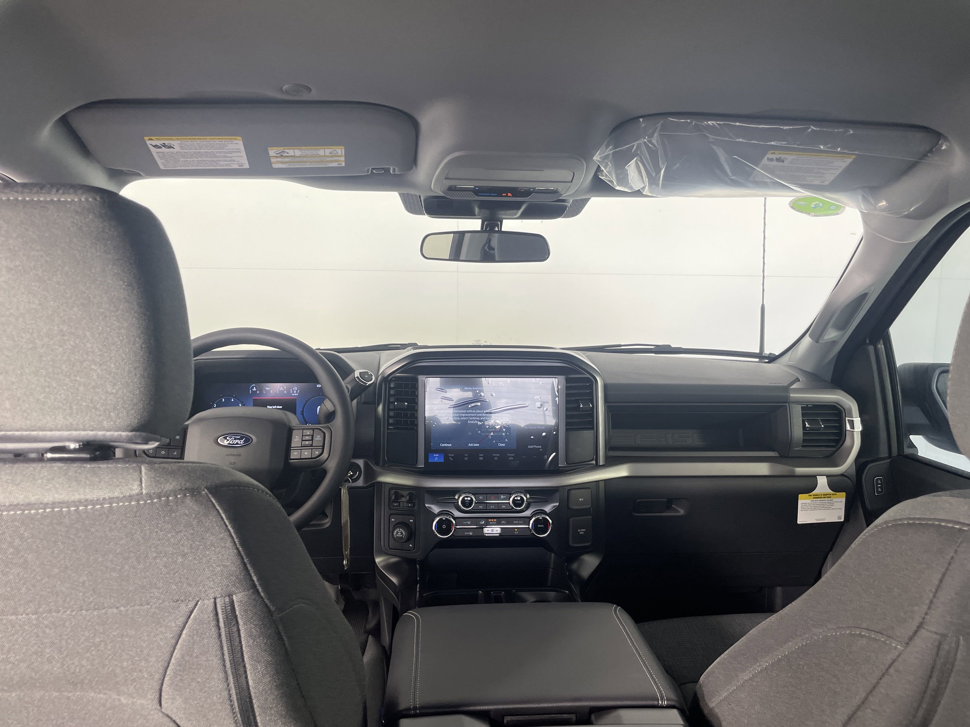 2025 Ford F-150 XL photo 16