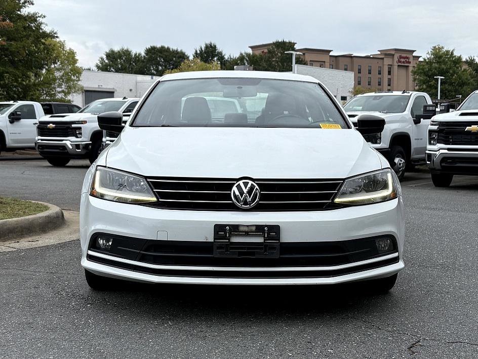 2017 Volkswagen Jetta 1.8T Sport photo 7
