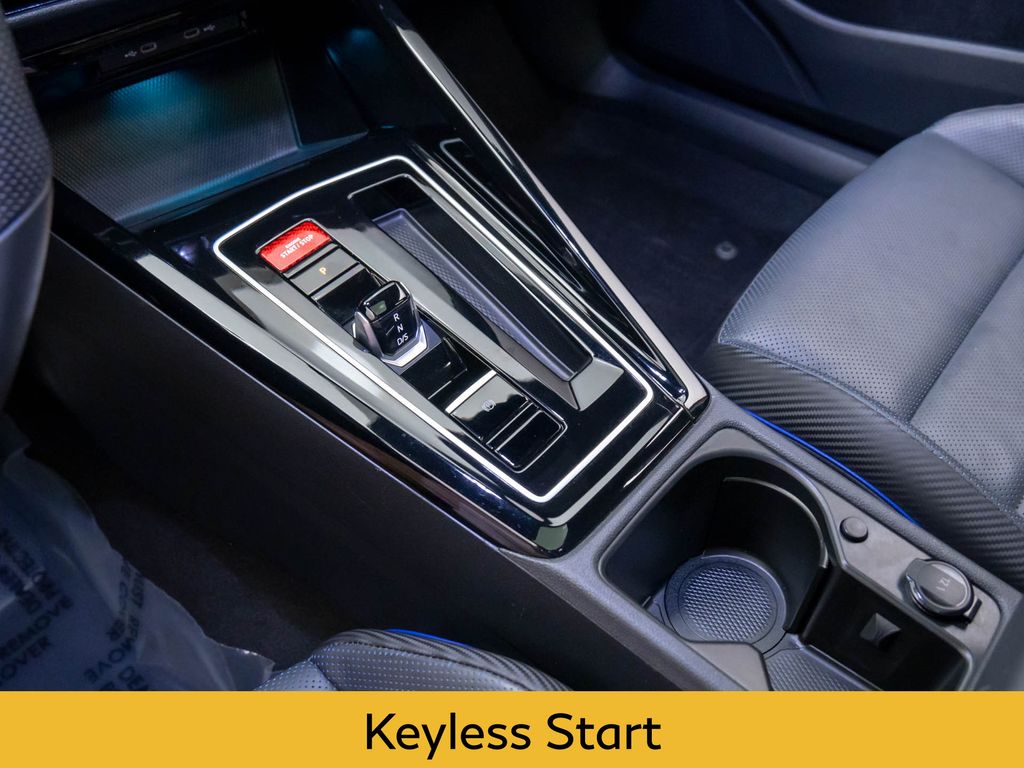 2024 Volkswagen Golf R photo 11