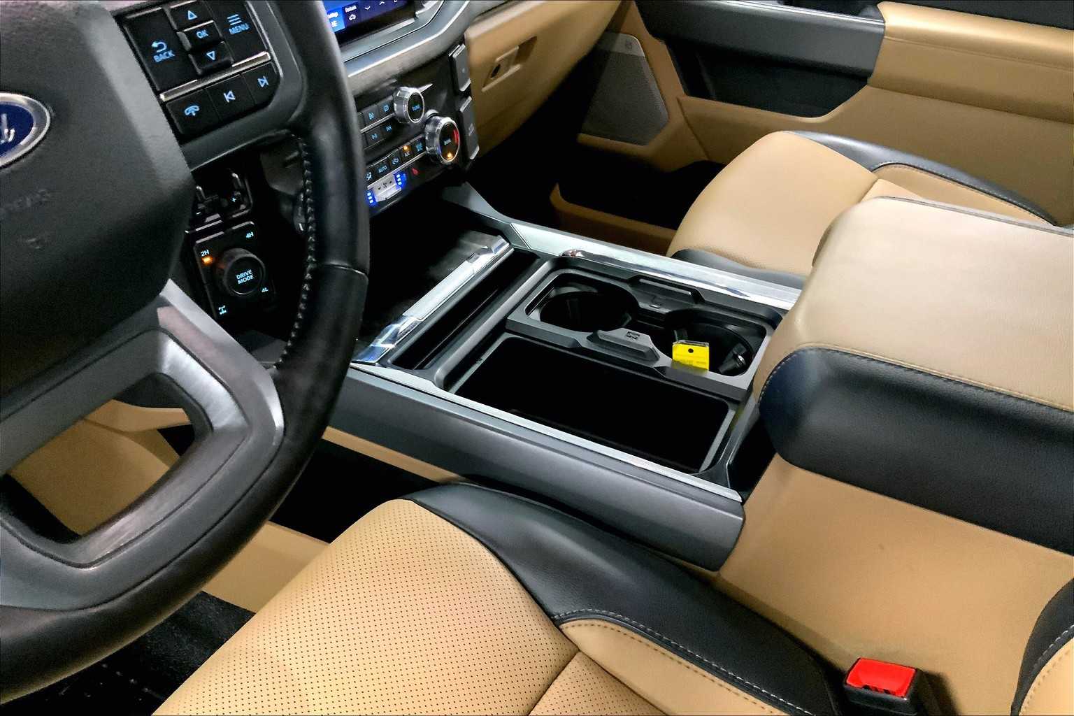 2024 Ford F-350 Lariat photo 14