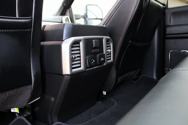 2020 Ford F-250 photo 12