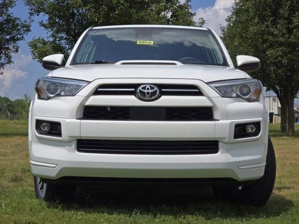 2023 Toyota 4Runner TRD Sport 4WD photo 17
