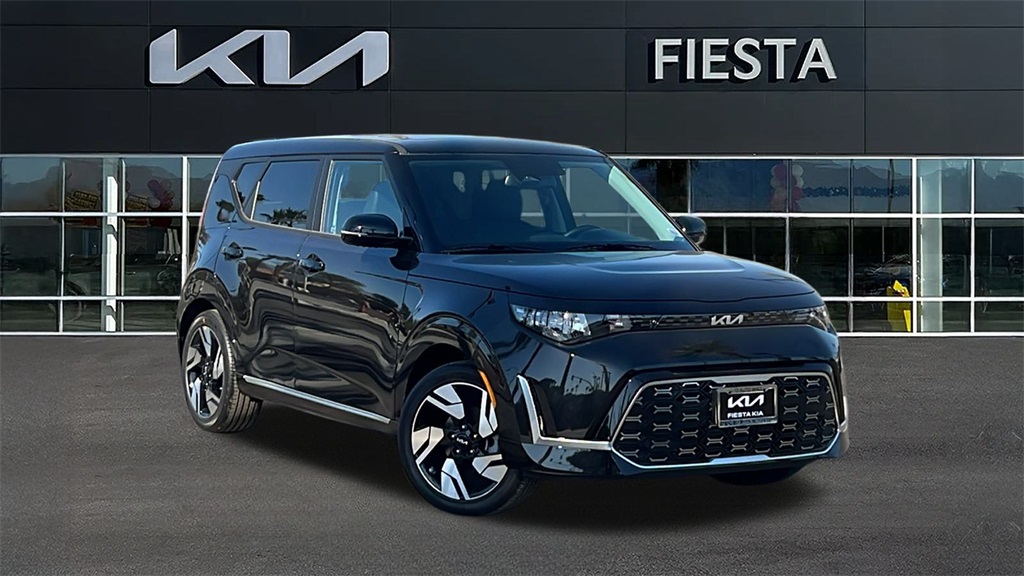2025 Kia Soul GT-Line's photo
