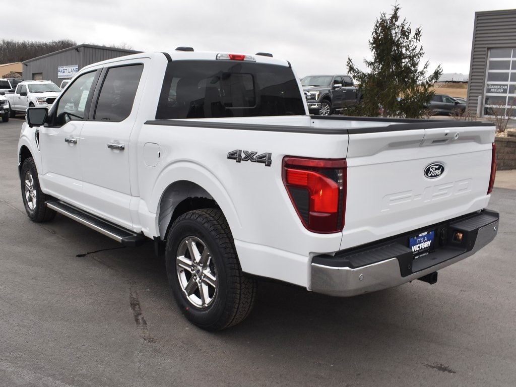 2025 Ford F-150 XLT photo 3
