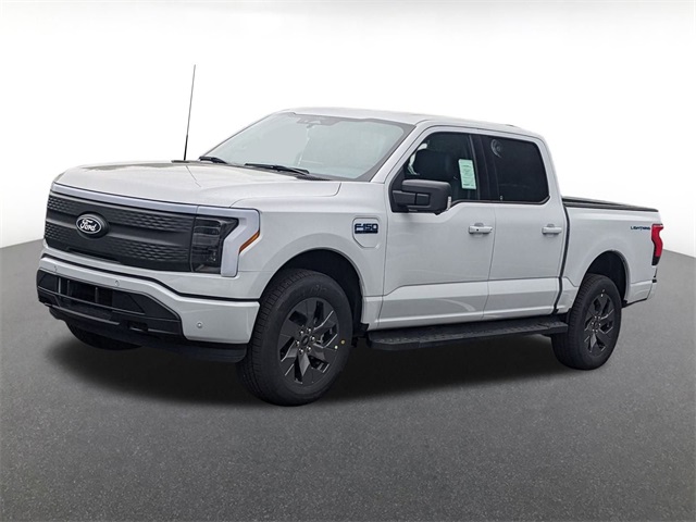 2025 Ford F-150 Lightning photo 5