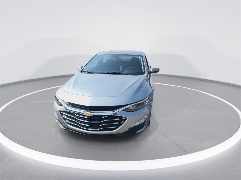 2023 Chevrolet Malibu 1LT photo 4