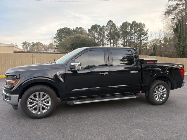 2024 Ford F-150 XLT's photo