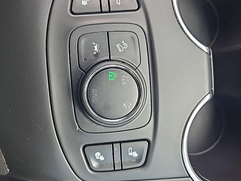 2024 Gmc Terrain SLE photo 16