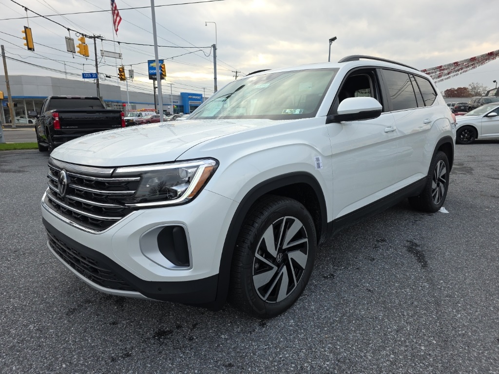 2026 Volkswagen Atlas SE w/Tech's photo