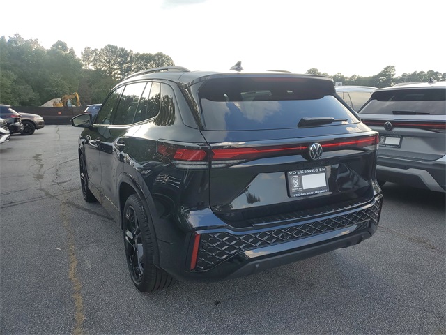 2025 Volkswagen Tiguan SE R-Line Black photo 3