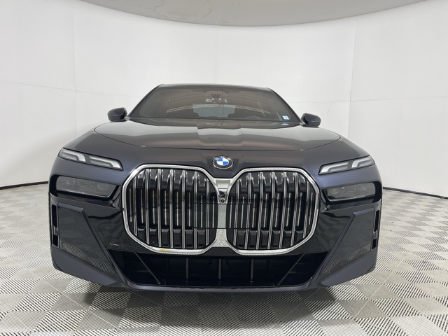 WBA33EH0XSCT46092