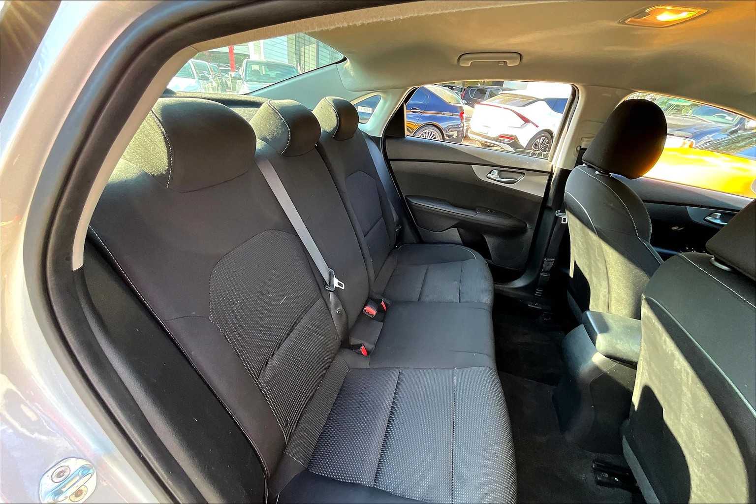 2021 Kia Forte FE LXS photo 17