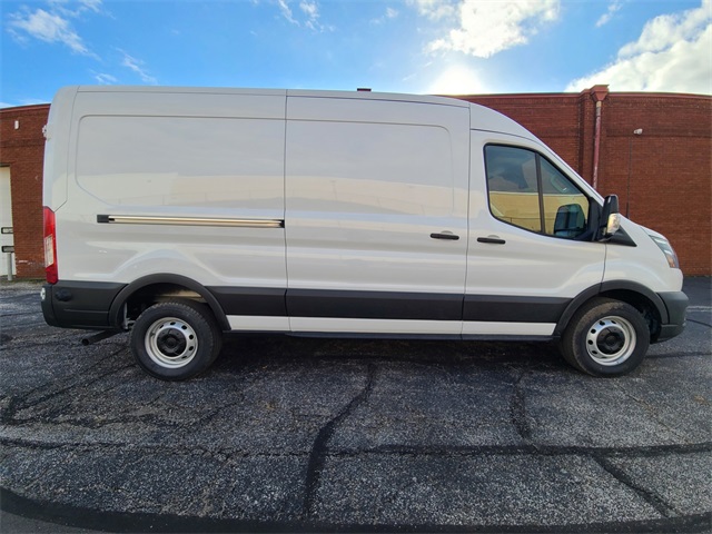2024 Ford Transit Cargo Van photo 3
