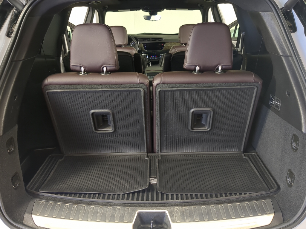 2024 Cadillac XT6 Premium Luxury photo 10