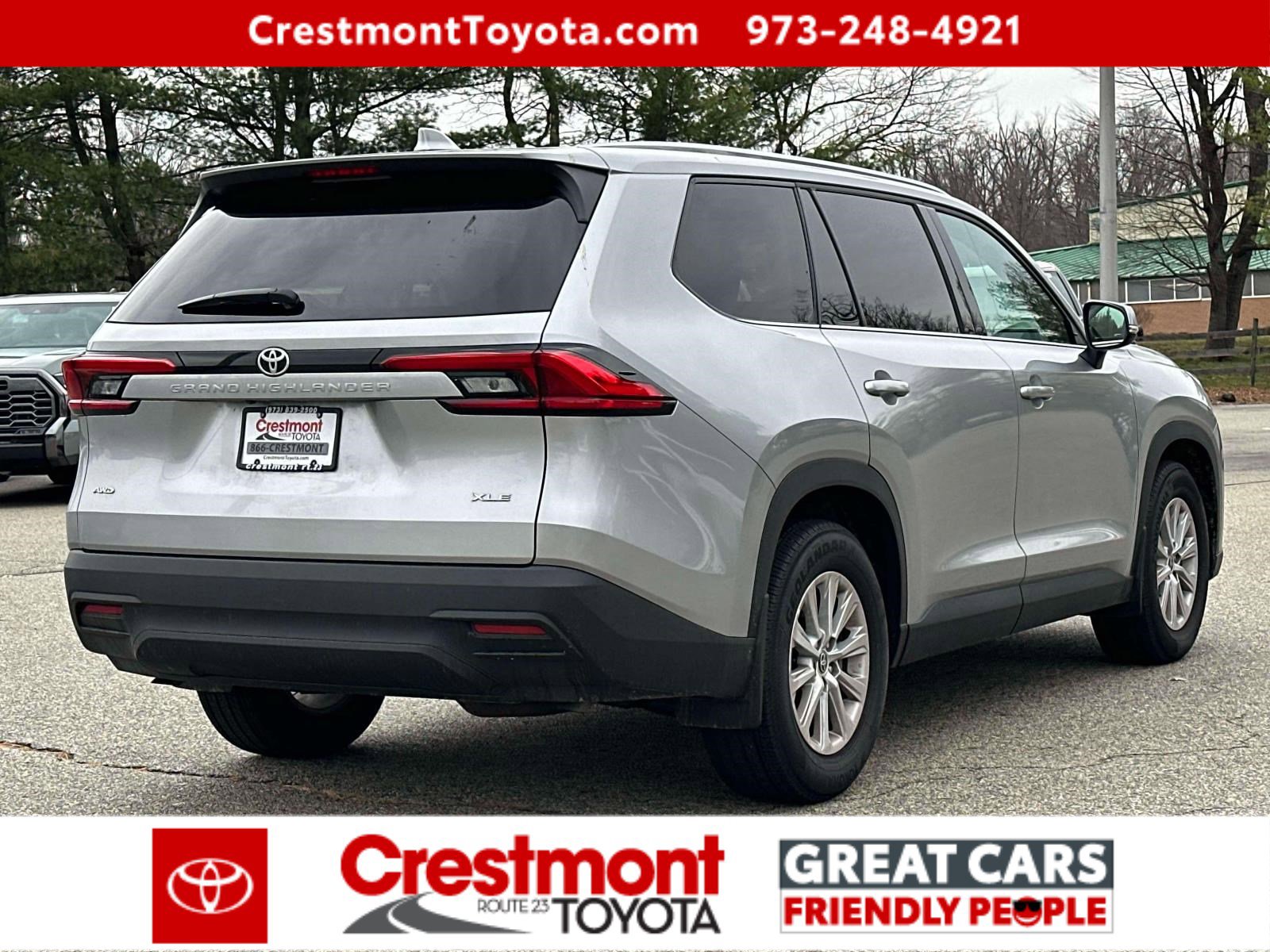 2024 Toyota Grand Highlander XLE photo 3